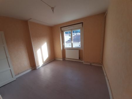 Location - Appartement T3 - 61 m² - Damprichard - Photo 4