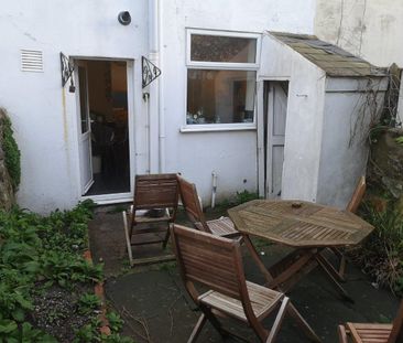 Room in a Shared House, St. Mary Magdalene Street, BN2 - Photo 6