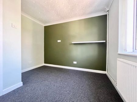 5 bedroom apartment to rent - Photo 3