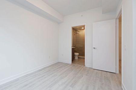 15 Richardson St #927 - Photo 2