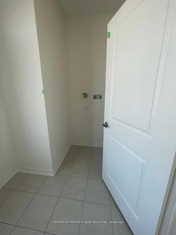 For Lease - 2 Bachelor Street, Brampton, Ontario - Photo 5