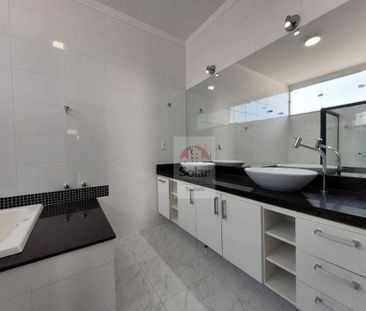 Casa Com 4 Dormitórios, 220 m² - Venda por R$1.200.000ou Aluguel po... - Photo 4