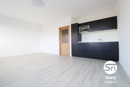 Pronájem bytu 1+kk 35 m² - Fotografie 2
