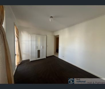 113 Blaxland Drive, Dandenong North, Vic 3175 - Photo 6