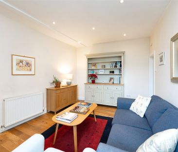 FLAT 2, 7 Gatehouse Cottage - Photo 1