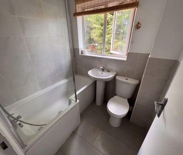 1 bedroom terraced house to rent - Photo 2