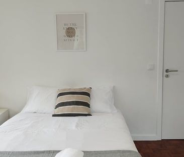 Rua dos Arneiros, Lisbon, Lisbon 1500-060 - Photo 1