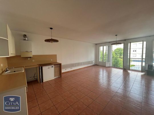 Location Appartement 3 pièces 71m² CHATEAUROUX 36000 - Photo 1