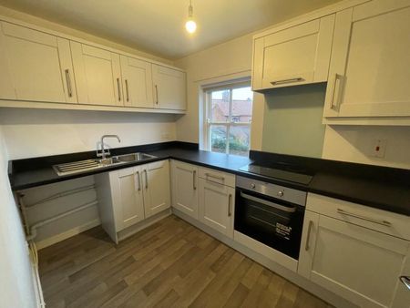 1 bedroom flat to rent - Photo 4