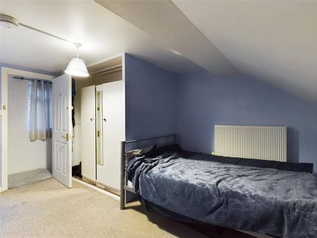4 bedroom terraced house to rent - Photo 2