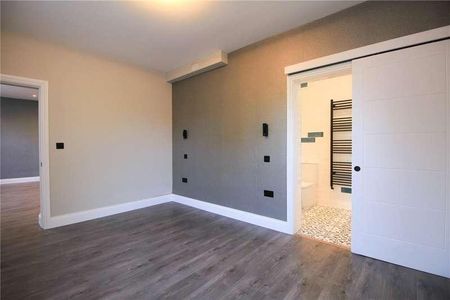 Hillcourt, Hillcourt Road, Cheltenham, Gloucestershire, GL52 - Photo 2