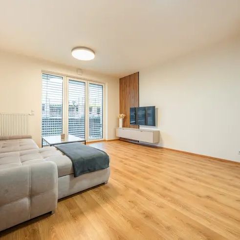 Pronájem bytu 2+kk, 50 m - Fotografie 1