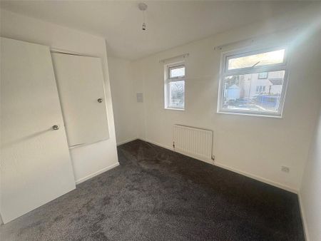 2 bedroom semi-detached house to rent - Photo 3