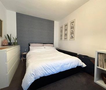 1 bedroom detached house to rent - Photo 2