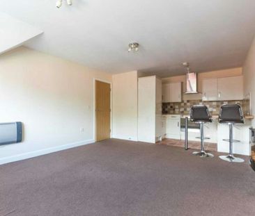 Flat to rent on - Photo 6