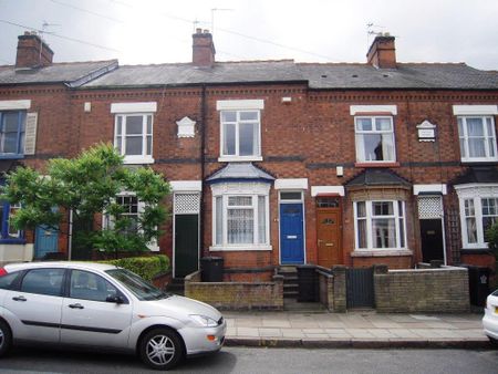 4 bedroom terraced house to rent - Photo 4