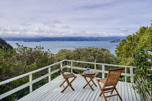 A - 143 Barnard Street, Wadestown - Photo 1