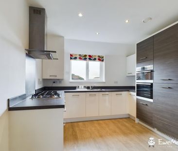 2 bedroom terraced house to rent - Photo 5