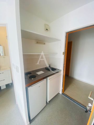 Location Appartement 1 pièce 18m² - Photo 3