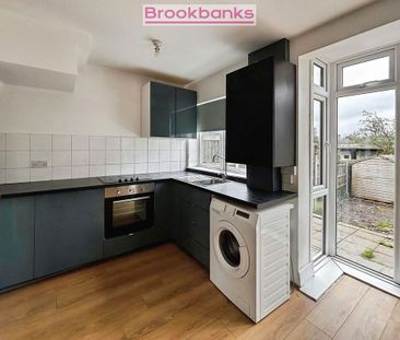 3 bedroom terraced house to rent - Photo 6