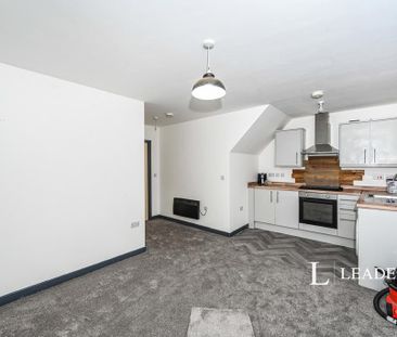 1 bedroom flat to rent - Photo 2