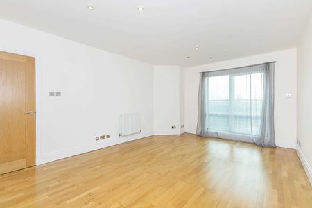 2 Bed Flat, Warren House, W14 - Photo 2