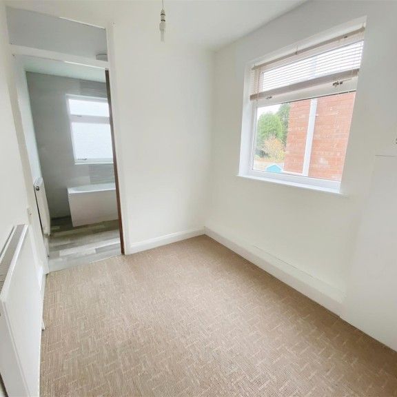 2 BED Terraced House To rent - Photo 1