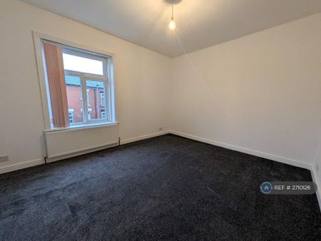2 bedroom terraced house to rent - Photo 2