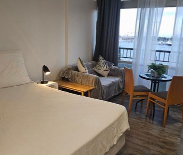 Renovated studio apartment on the Broadwater Southport! - Photo 6