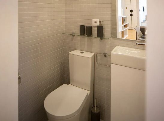 Rua do Benformoso, Lisbon, Lisbon 1100-083 - Photo 1