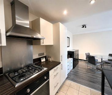 89 Victoria Place, Wellwood Street , Belfast, BT12 5FX - Photo 4