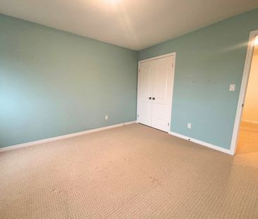 For Lease - 23 Irongate Drive, Brant, Ontario - Photo 2