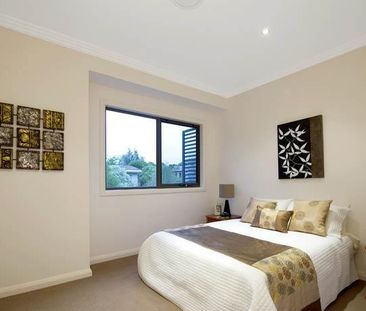 22/1 Nangnak Lane, Mont Albert VIC 3127 - Townhouse For Rent | Domain - Photo 5