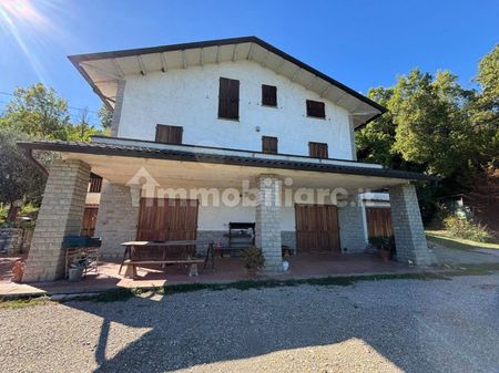Villa unifamiliare 390 m², Città di Castello - Foto 2