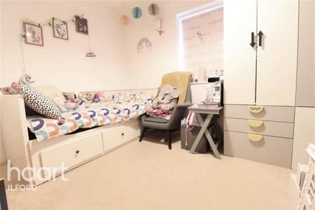 2 bedroom detached house to rent - Photo 2