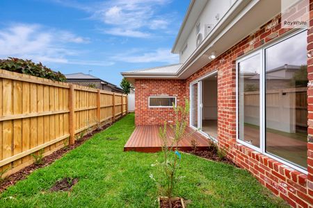 3/7 Isla Avenue, Glenroy VIC 3046 - Townhouse For Rent | Domain - Photo 5