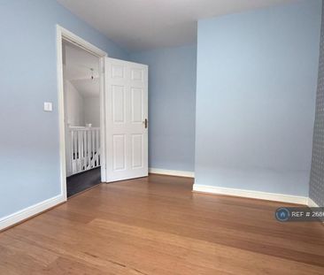 3 bedroom detached house to rent - Photo 6