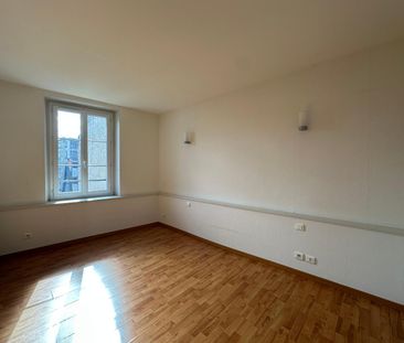 Location Appartement 2 pièces 37m² CLERMONT FERRAND 63000 - Photo 2