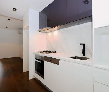 2 Bed, 1 Bath - Photo 5