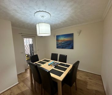 6 Bed Terraced House, Carnarvon Road, RG1 - Photo 3