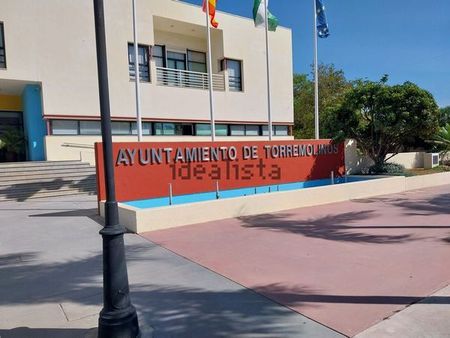 Alquiler de piso en Calle Gran Cardenal, 3 - Photo 2