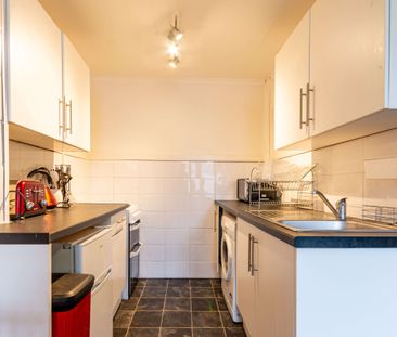 0716L - Lochrin Place, Edinburgh, EH3 9QT - Photo 2