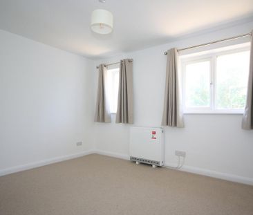 1 bedroom terraced house to rent - Photo 5