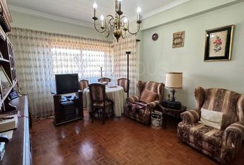 Apartamento T3 em Lisboa