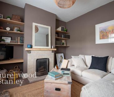 3 bedroom semi-detached house to rent - Photo 1