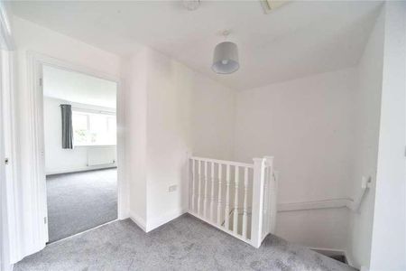 Heathland Way, Mildenhall, Bury St Edmunds, Suffolk, IP28 - Photo 2