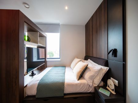 Apt 0115, Q Three Residence - Photo 4
