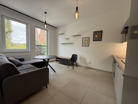 Komfortowe 2 pokojowe mieszkanie w samym sercu miasta! - Фото 5