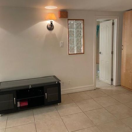 LOFT AIRE OUVERTE SAINT-LAMBERT PRÈS DU MÉTRO LONGUEUIL - Photo 3