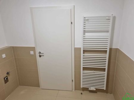 Gemütliche 2-Zimmer-Wohnung in 1100 Wien – Toplage, Parkett & Einbauküche! - Foto 2